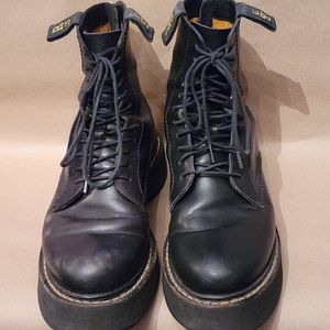 R13 platform combat boots